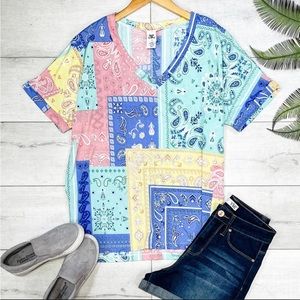 Sew In Love Colorblock Paisley Printed Top
GREEN/PINK